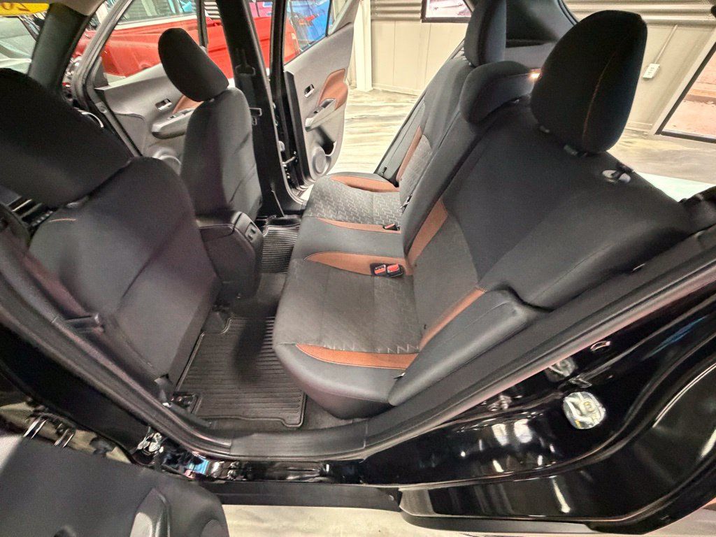 Used 2023 Nissan Kicks SR FWD image 47