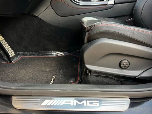 Used 2019 Mercedes-Benz GLC 43 AMG GLC 43 AMG image 37