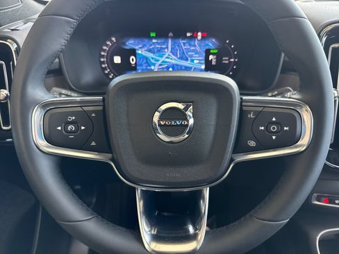 Certified 2023 Volvo C40 P8 Recharge Plus AWD/4WD image 22