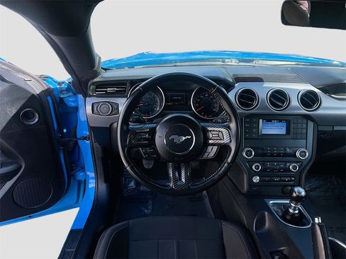 Used 2022 Ford Mustang GT image 20