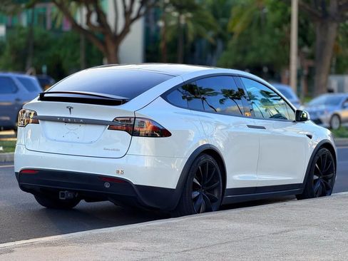 Used 2019 Tesla Model X Performance image 5