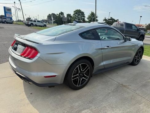 Used 2022 Ford Mustang GT Premium w/ Equipment Group 401A RWD image 10