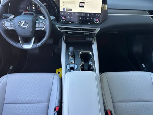 New 2026 Lexus RX 350 FWD image 10