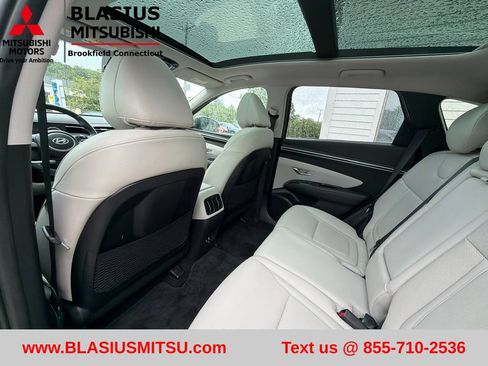 Used 2023 Hyundai Tucson Limited AWD/4WD image 46