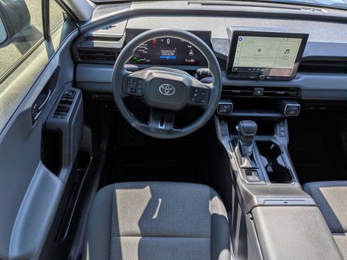 Used 2026 Toyota RAV4 LE AWD/4WD image 30