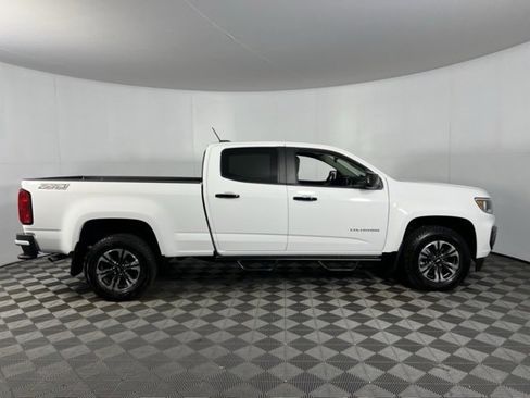 Used 2022 Chevrolet Colorado Z71 w/ Safety Package image 5