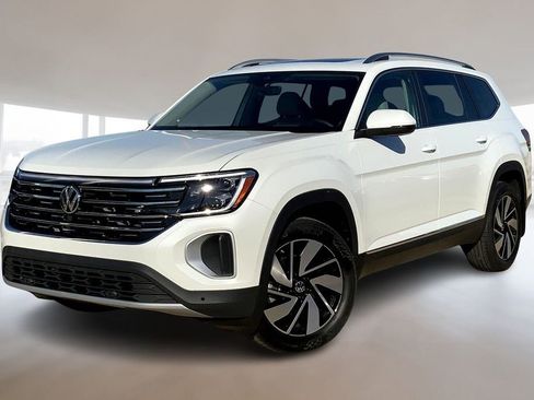 New 2026 Volkswagen Atlas SEL image 1