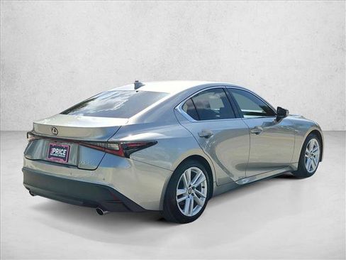 Used 2023 Lexus IS 300 w/ Comfort Package RWD image 5