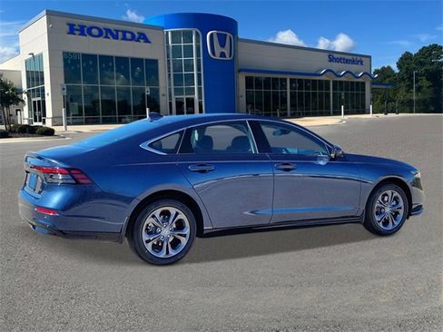 New 2026 Honda Accord EX-L image 5