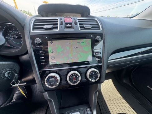 Used 2018 Subaru Forester 2.5i Limited AWD/4WD image 14