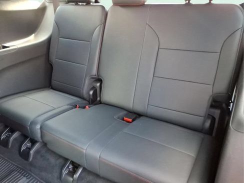 Used 2024 Chevrolet Traverse Z71 w/ LPO, Floor Liner Package AWD/4WD image 20