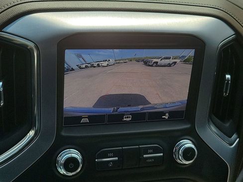 Certified 2022 GMC Sierra 1500 SLT w/ SLT Premium Package AWD/4WD image 14