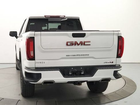 Used 2022 GMC Sierra 1500 AT4 w/ AT4 Preferred Package AWD/4WD image 6