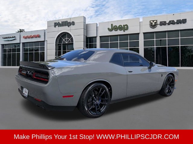 Used 2023 Dodge Challenger SRT Hellcat RWD image 3