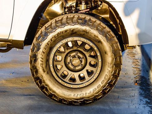 Used 2021 Toyota 4Runner SR5 Premium w/ Moonroof Package image 10