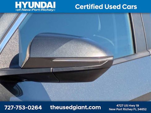 Certified 2022 Hyundai Tucson SE image 11