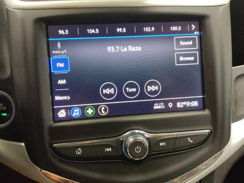 Used 2020 Chevrolet Sonic LT FWD image 25