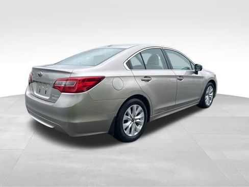 Used 2015 Subaru Legacy 2.5i Premium AWD/4WD image 5