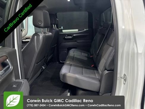 Certified 2025 GMC Sierra 1500 SLT AWD/4WD image 30