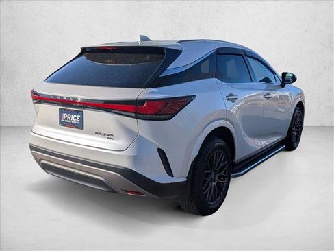 Used 2023 Lexus RX 350h image 5