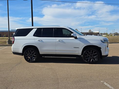 Used 2021 Chevrolet Tahoe LT image 9