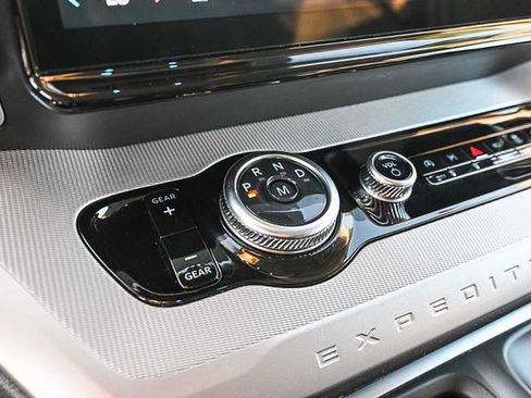 Certified 2025 Ford Expedition Max Active AWD/4WD image 26