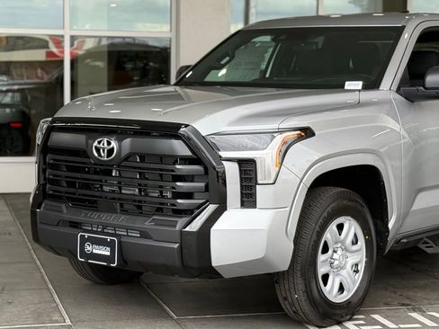 New 2026 Toyota Tundra SR image 3
