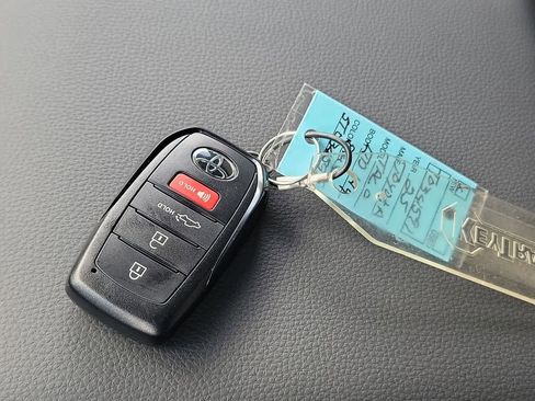 New 2025 Toyota Tacoma Limited image 39