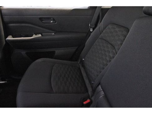 Used 2024 Nissan Pathfinder SV FWD image 14