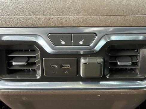 Used 2019 GMC Sierra 1500 Denali w/ Technology Package image 16