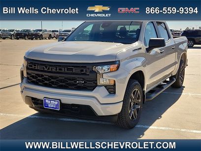 New 2026 Chevrolet Silverado 1500 Custom w/ Turbomax Blackout Package