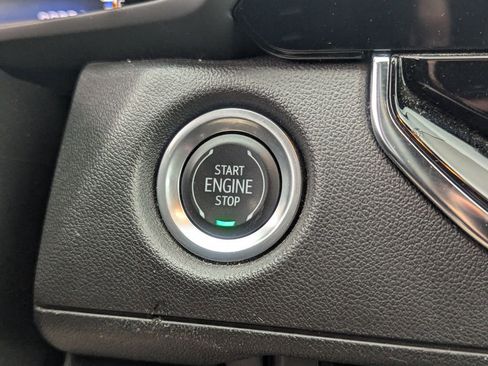 Used 2023 Chevrolet Colorado W/T w/ Safety Package AWD/4WD image 19
