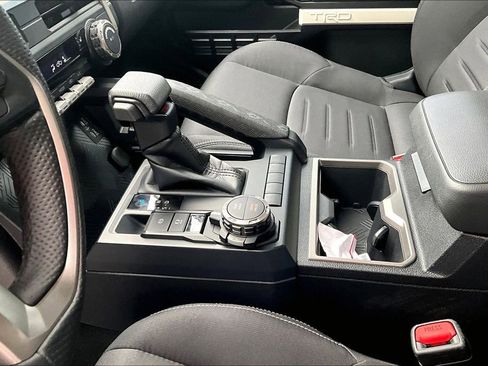 Certified 2024 Toyota Tacoma TRD Sport AWD/4WD image 20