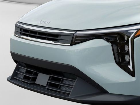 New 2026 Kia K4 LXS FWD image 12