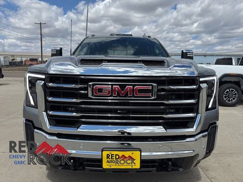 New 2026 GMC Sierra 2500 SLT w/ SLT Premium Package AWD/4WD image 2