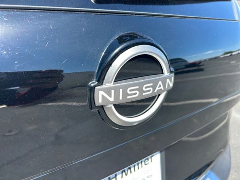 Used 2023 Nissan Rogue SL w/ SL Premium Package FWD image 22