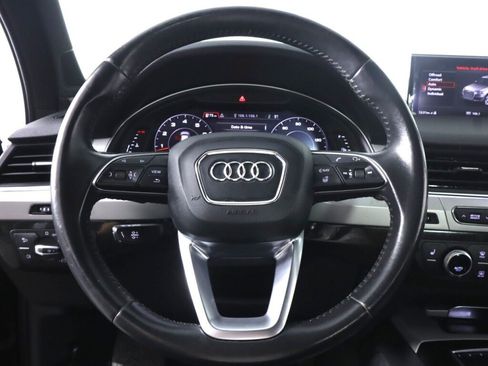 Used 2019 Audi Q7 2.0T Premium Plus w/ Premium Plus Package AWD/4WD image 11