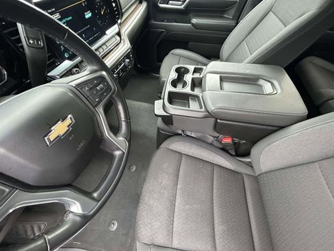 Used 2024 Chevrolet Silverado 2500 LT image 10