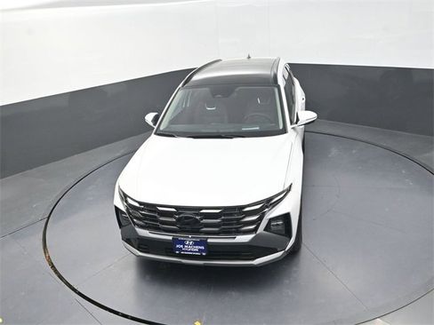 New 2026 Hyundai Tucson Limited image 25