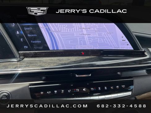 Used 2024 Cadillac Escalade Premium Luxury w/ Performance Package AWD/4WD image 12