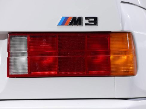 Used 1988 BMW M3 Coupe image 18