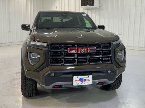 Used 2023 GMC Canyon AT4 w/ Canyon Safety Plus Package image 4