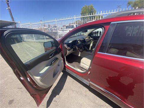 Used 2018 GMC Acadia Denali w/ Technology Package image 13