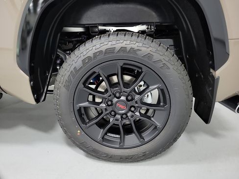 New 2026 Toyota Tundra 1794 Edition w/ TRD Off-Road Package AWD/4WD image 8