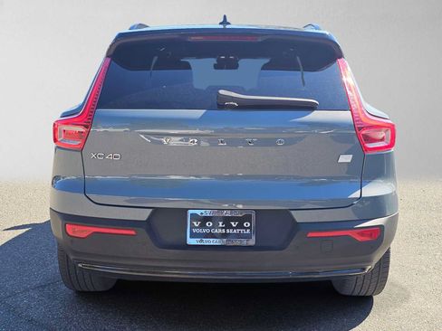 Used 2023 Volvo XC40 Recharge Plus w/ Protection Package Premier AWD/4WD image 4