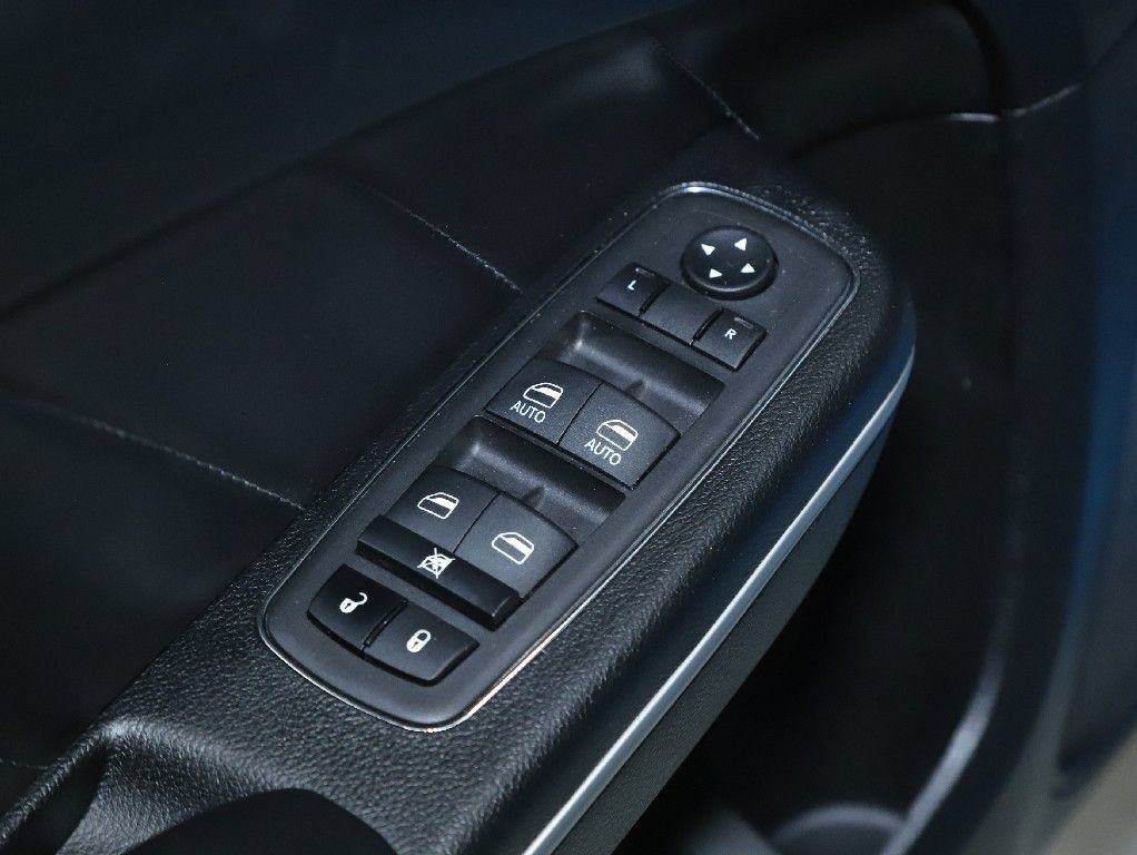 Used 2023 Dodge Charger R/T w/ Plus Group RWD image 16