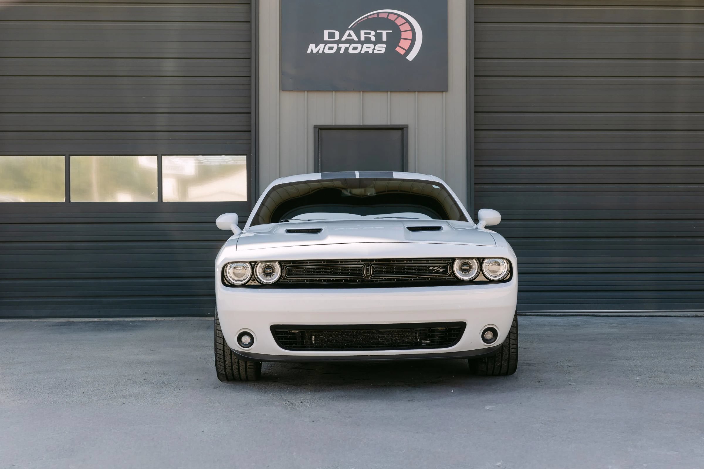 Used 2017 Dodge Challenger R/T w/ Blacktop Package RWD image 2