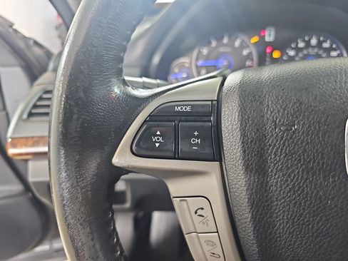 Used 2010 Honda Crosstour EX-L image 21