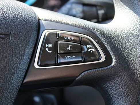 Used 2018 Ford Escape S image 30