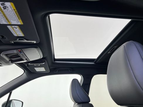 New 2026 Subaru Forester Touring AWD/4WD image 23